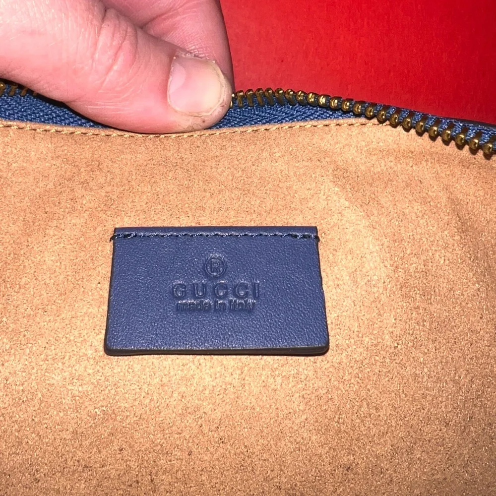 *AUTHENTIC* Gucci Ghost Graffiti  XL Zipper Clutch - Picture 2 of 5